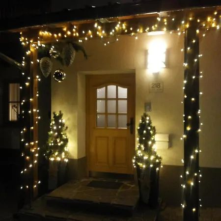 Haus Untergand 公寓 *