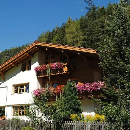 Daire Haus Untergand Sankt Anton am Arlberg